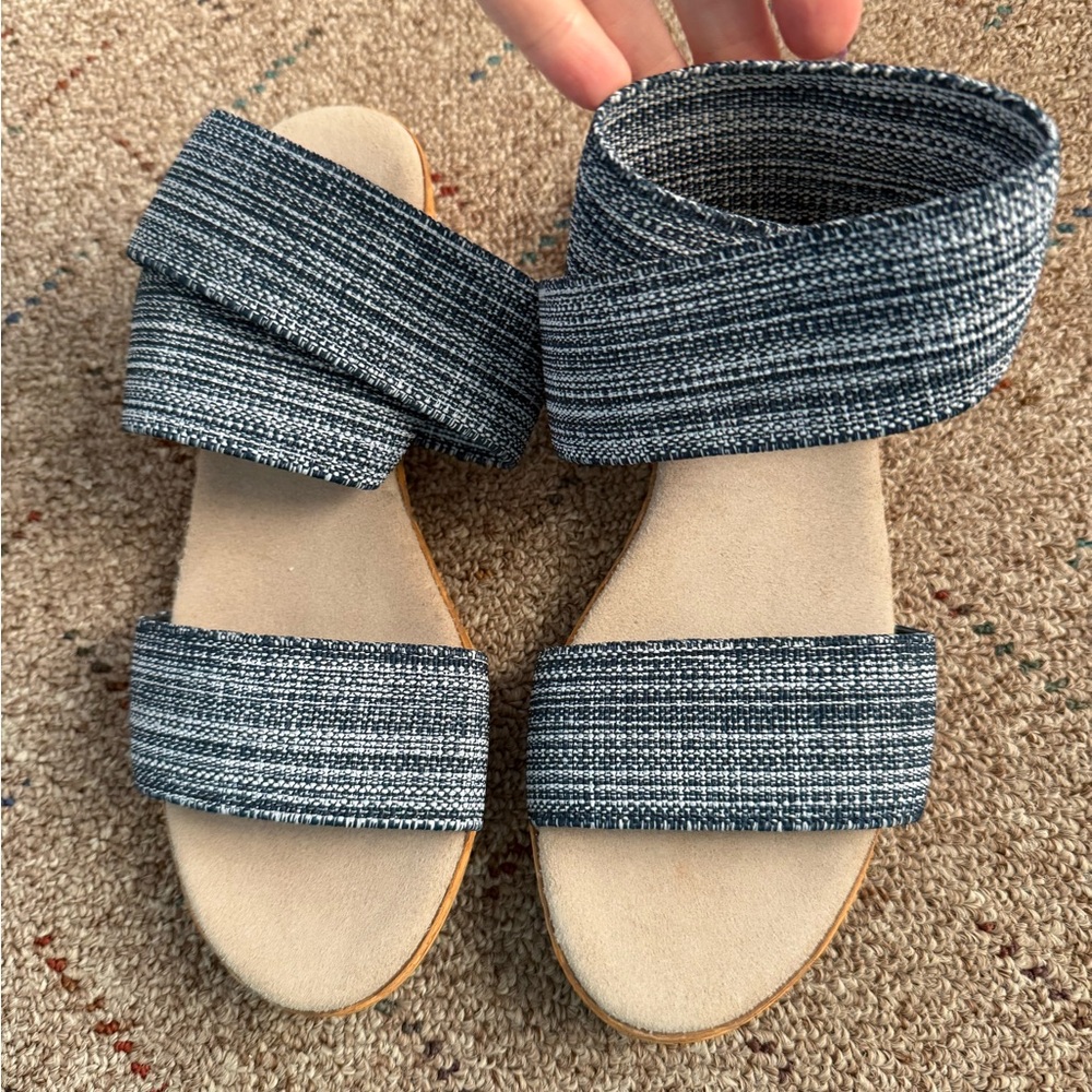 Benjamin Blue Strappy Sandals‎ Size 6 Elastic Strap Slip On Cork Sole